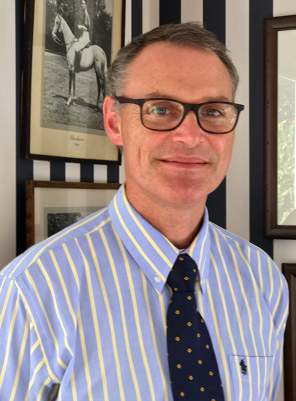 Dr Andrew Ashton