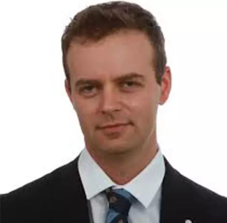 Dr Slava Poel